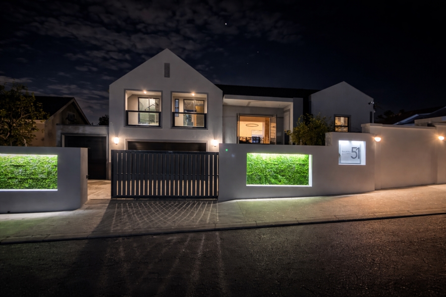 6 Bedroom Property for Sale in Fernwood Western Cape